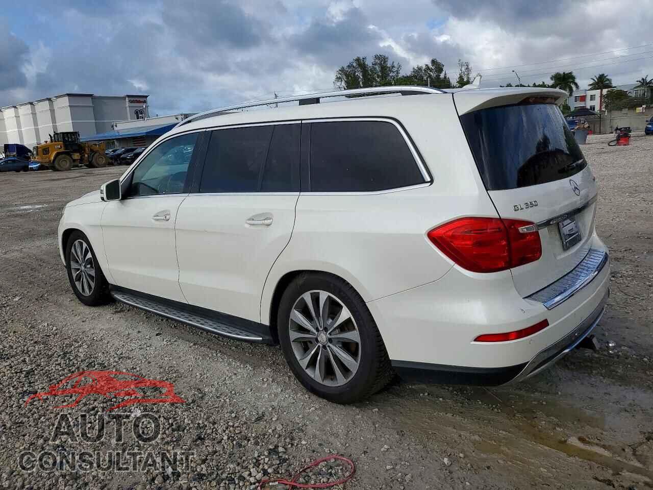 MERCEDES-BENZ GL-CLASS 2015 - 4JGDF2EEXFA600197