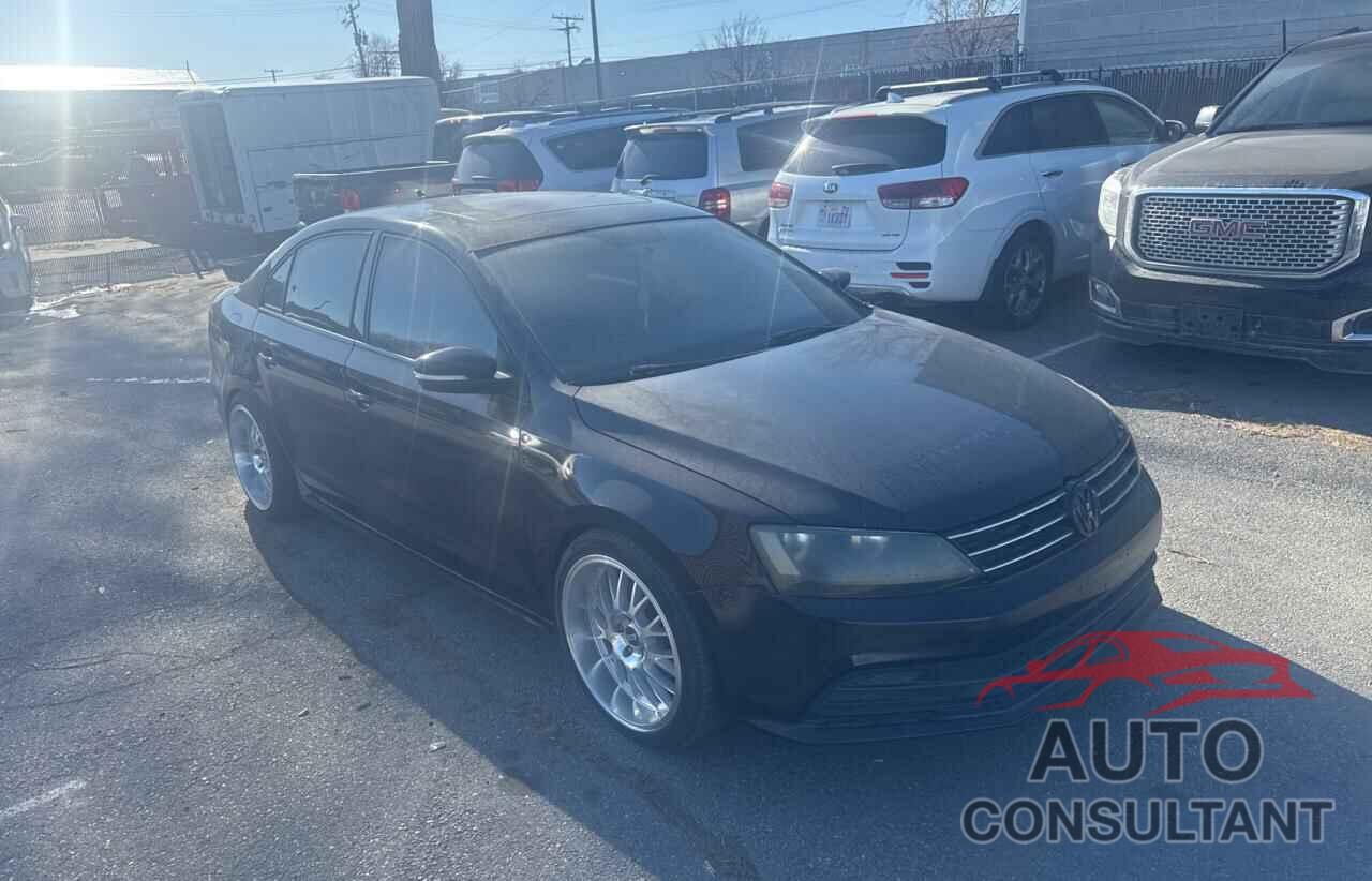 VOLKSWAGEN JETTA 2016 - 3VWD67AJ7GM308173