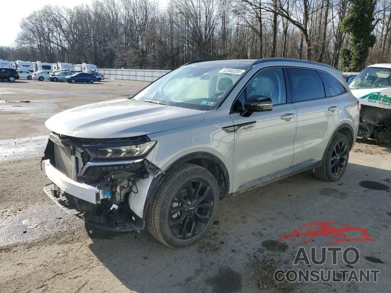 KIA SORENTO 2023 - 5XYRKDLF9PG251838