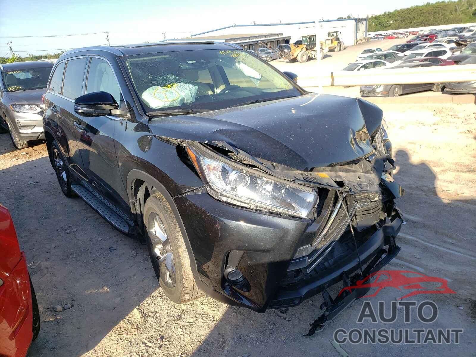 TOYOTA HIGHLANDER 2018 - 5TDDZRFH1JS879385