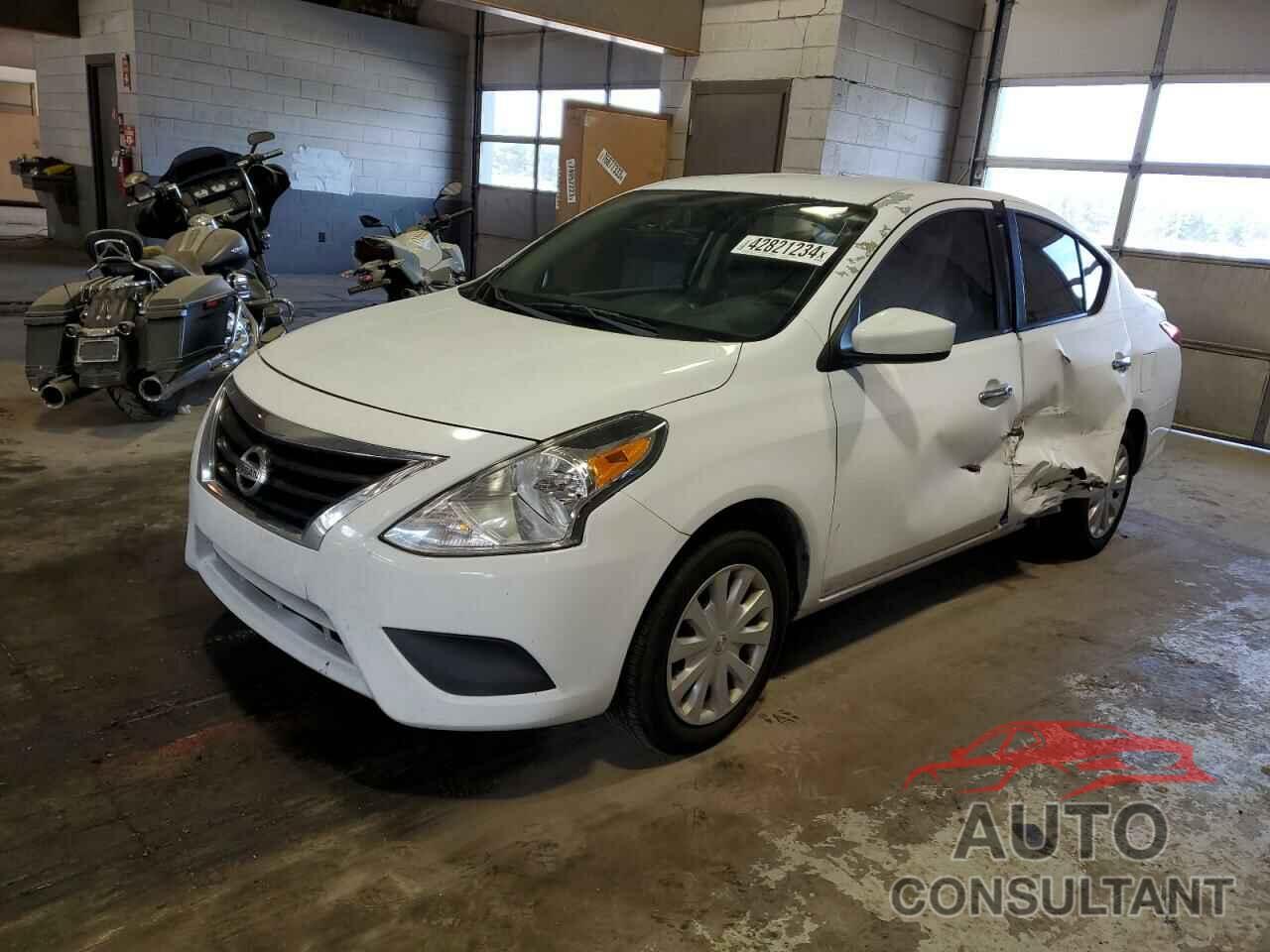 NISSAN VERSA 2017 - 3N1CN7APXHL843174