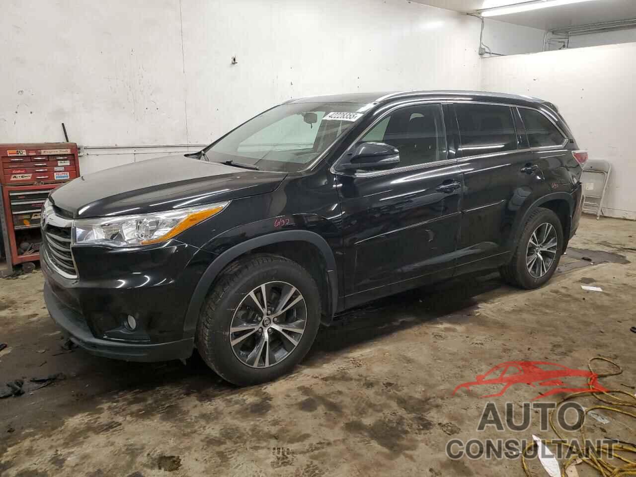 TOYOTA HIGHLANDER 2016 - 5TDJKRFH7GS343296