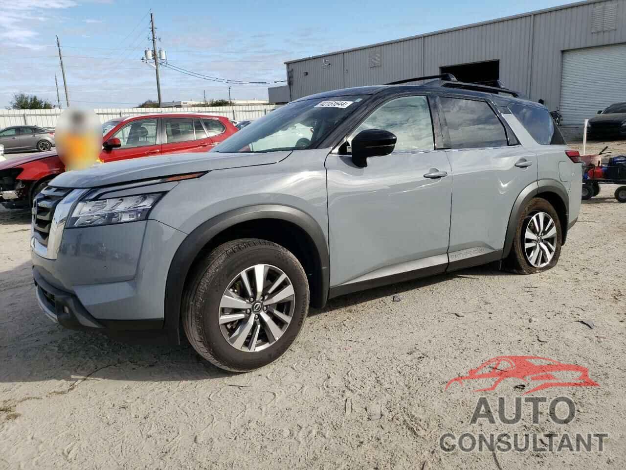 NISSAN PATHFINDER 2023 - 5N1DR3CA4PC272309