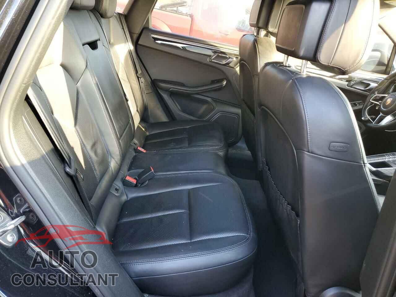 PORSCHE MACAN 2017 - WP1AB2A5XHLB18411