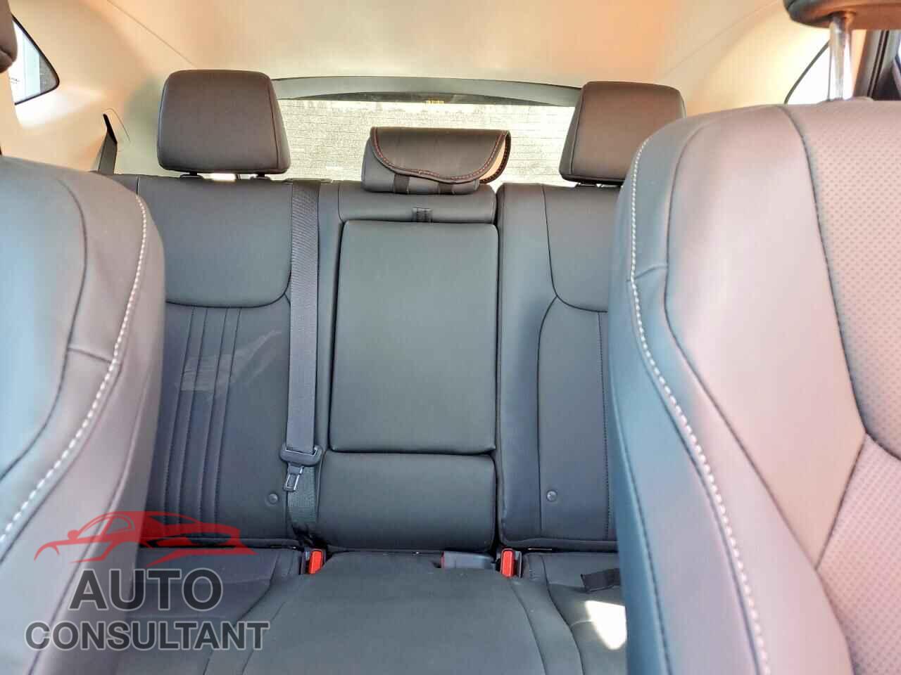 LEXUS UNKNOWN 2022 - 2T2GDCAZ7NC001852