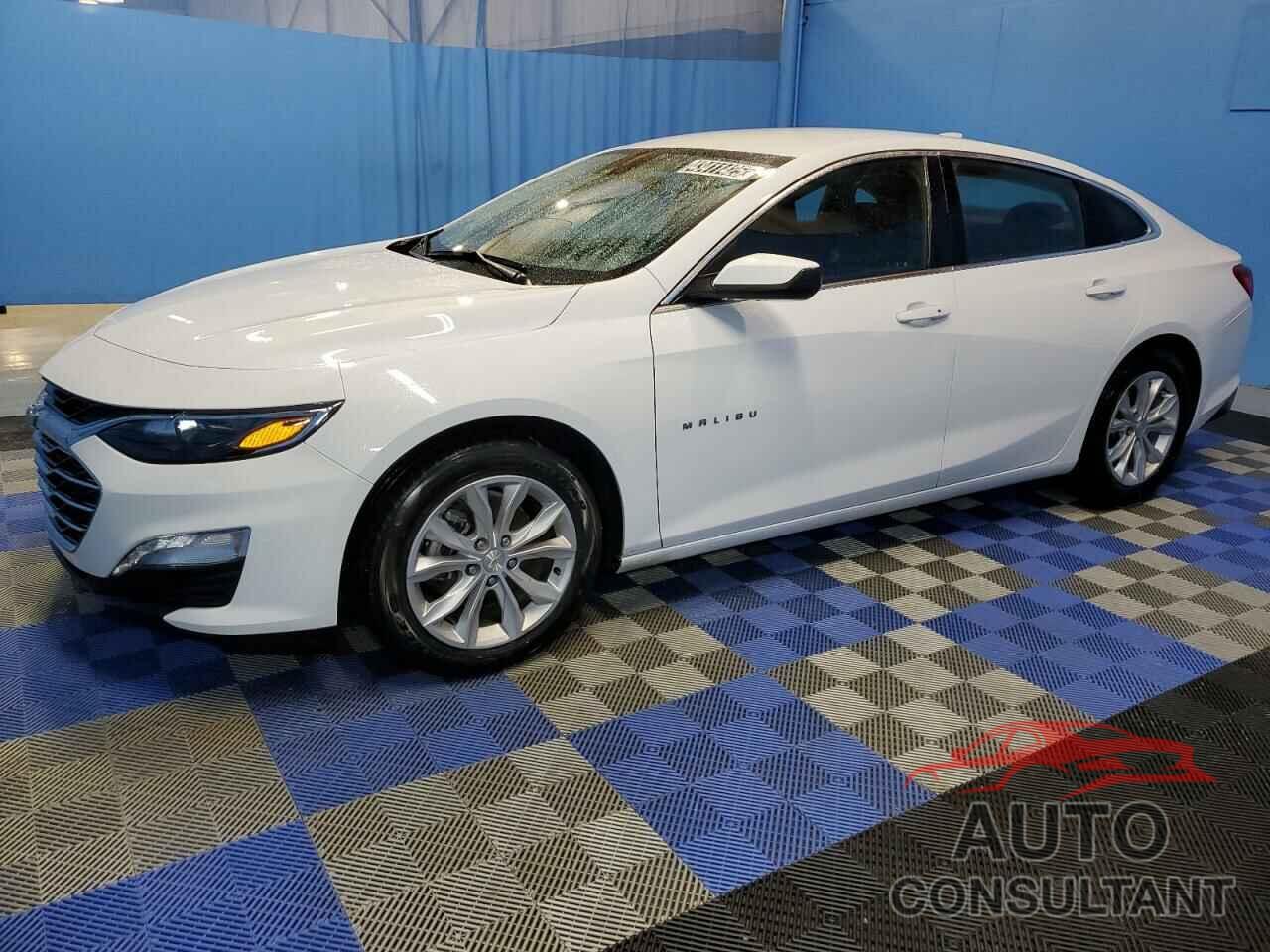 CHEVROLET MALIBU 2023 - 1G1ZD5ST5PF131912