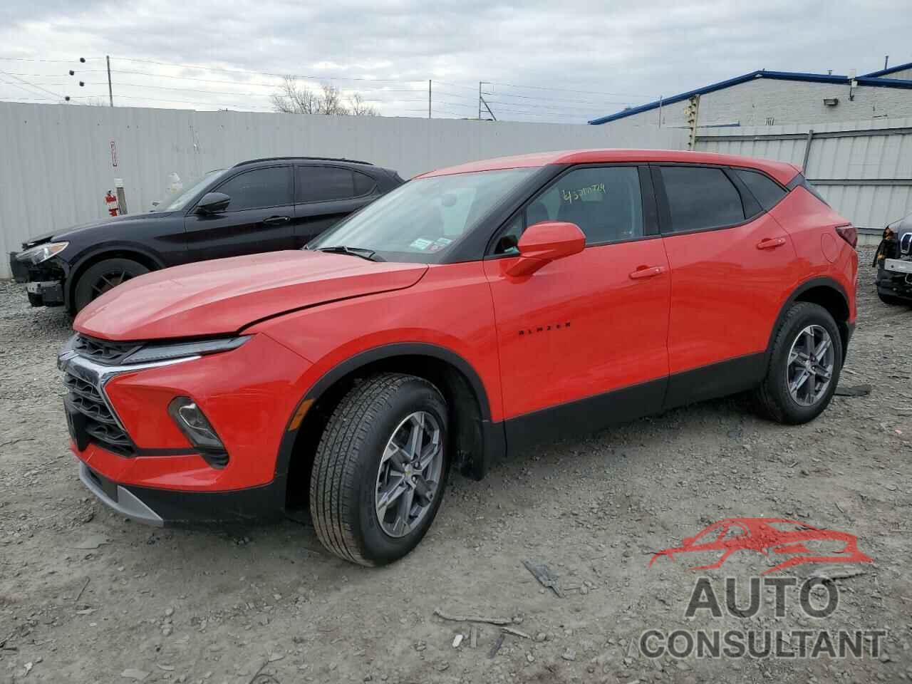 CHEVROLET BLAZER 2023 - 3GNKBHR41PS166805