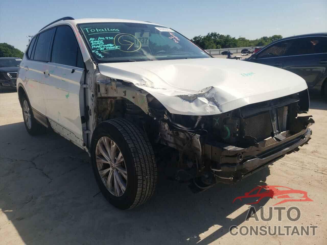VOLKSWAGEN TIGUAN 2018 - 3VV1B7AX6JM028761