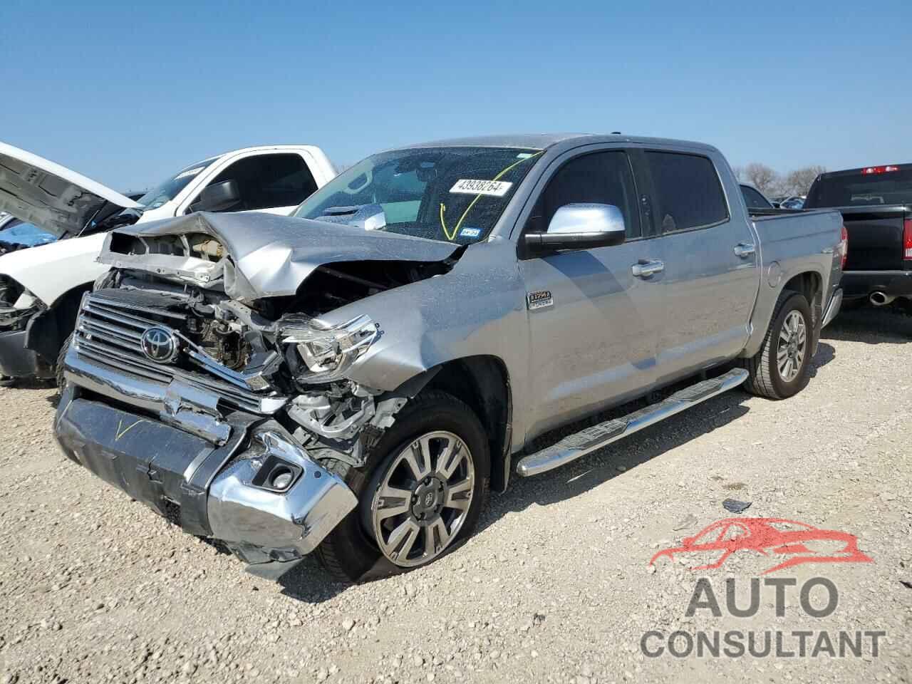 TOYOTA TUNDRA 2021 - 5TFAY5F10MX982751