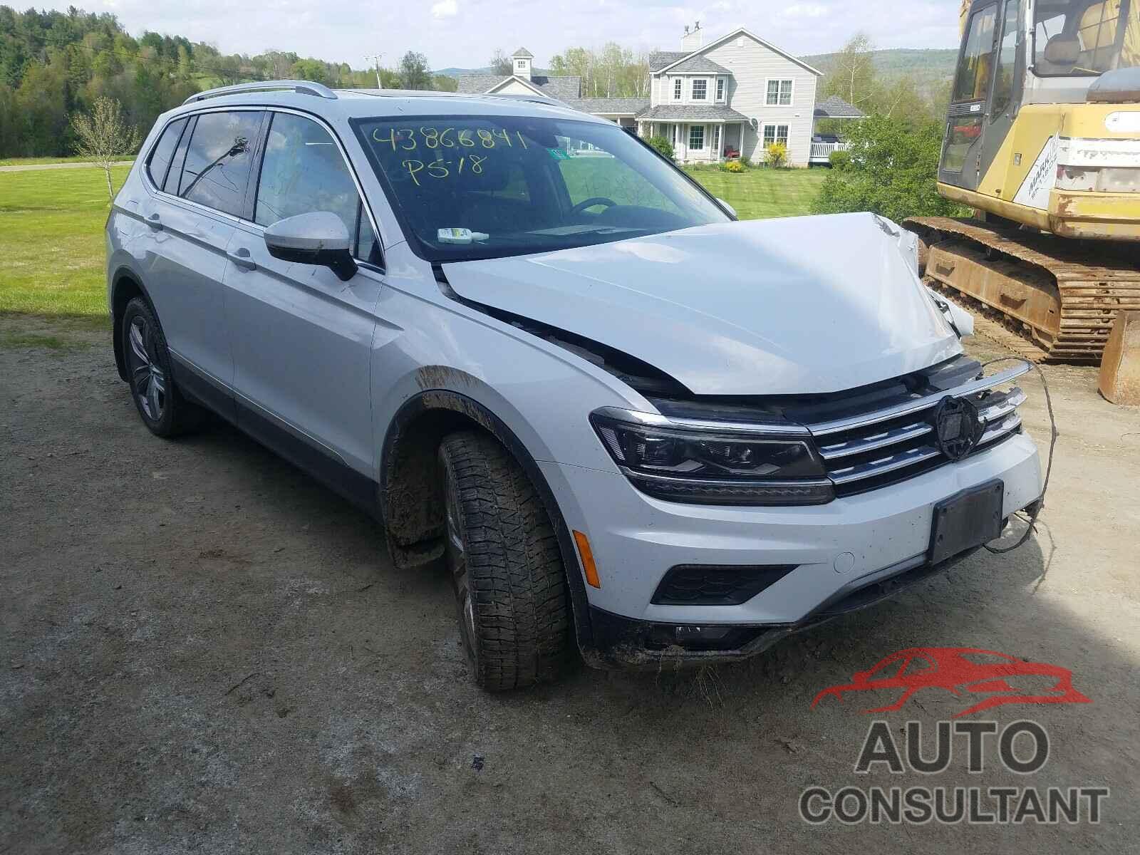 VOLKSWAGEN TIGUAN 2018 - 3VV4B7AX4JM153402