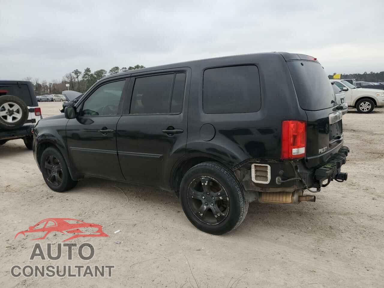 HONDA PILOT 2015 - 5FNYF3H78FB005753