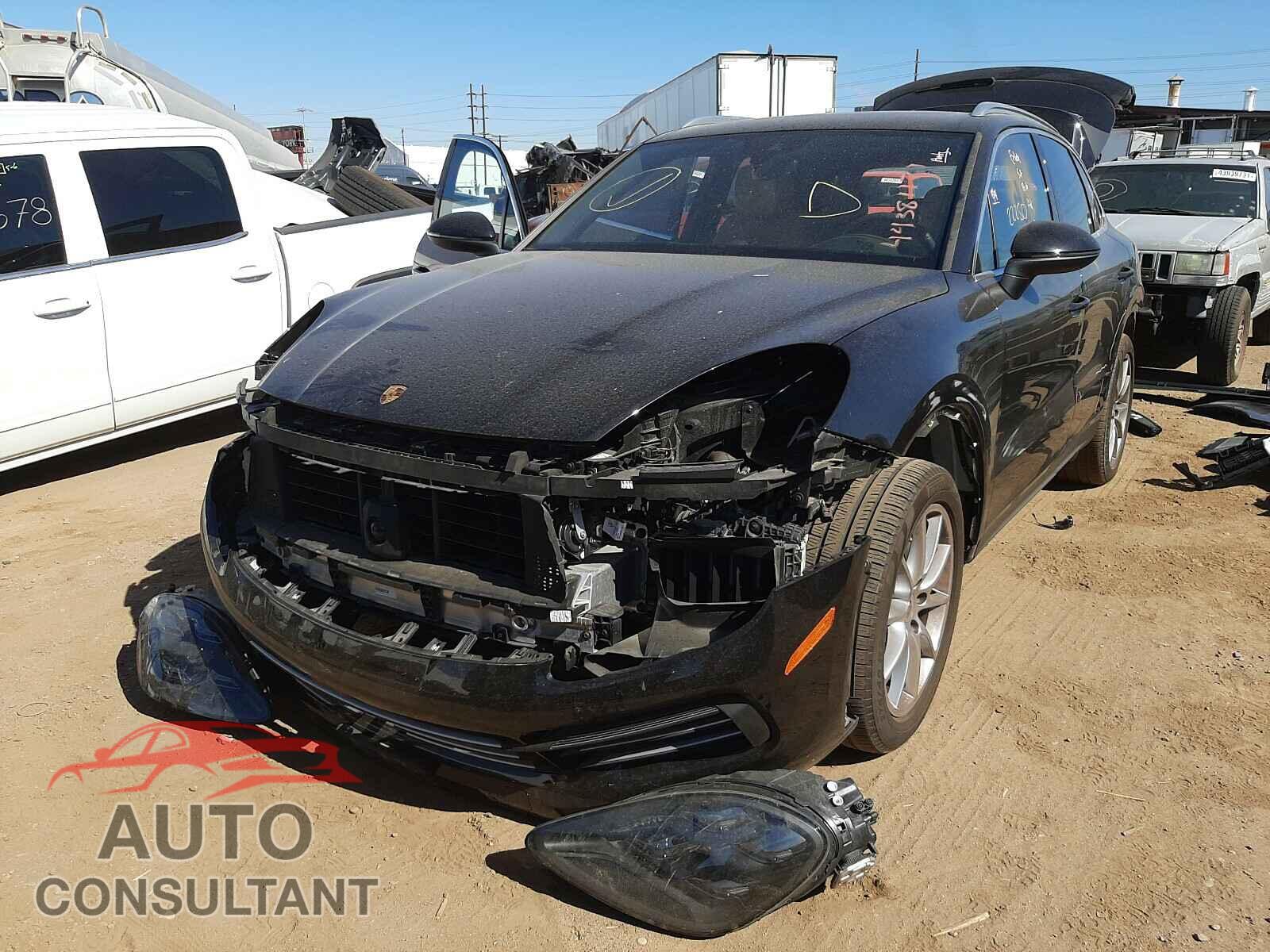 PORSCHE CAYENNE 2019 - WP1AA2AY7KDA08947