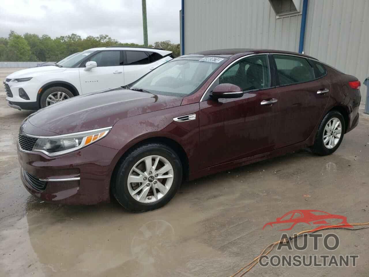 KIA OPTIMA 2018 - 5XXGT4L38JG210557