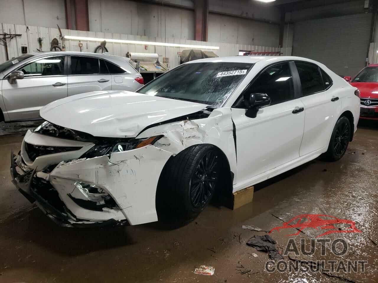 TOYOTA CAMRY 2022 - 4T1T11BK2NU072781