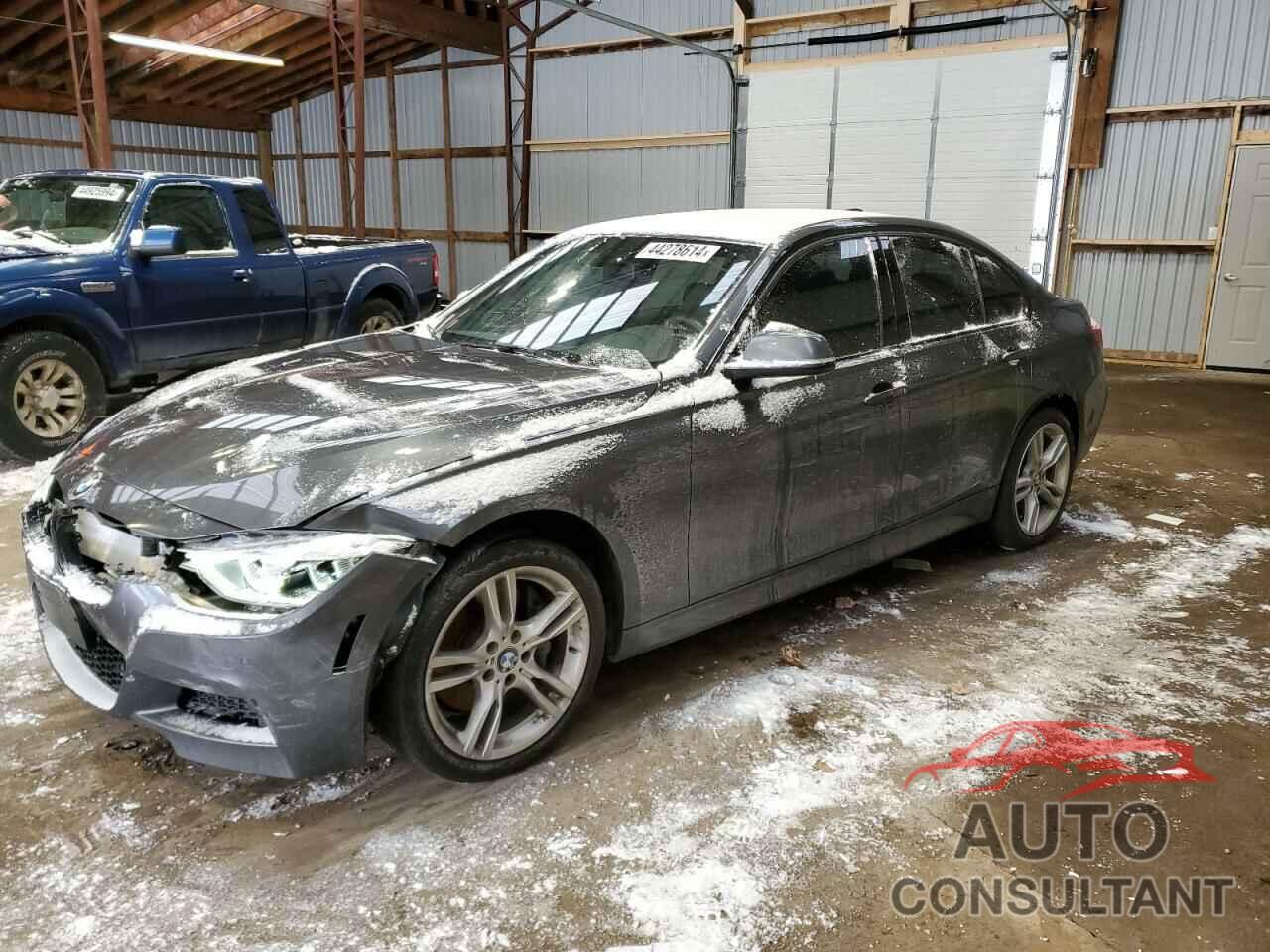 BMW 3 SERIES 2018 - WBA8D9C51JA013979