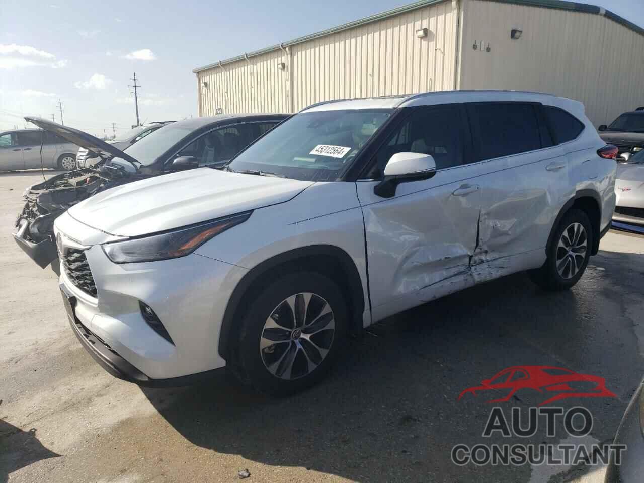 TOYOTA HIGHLANDER 2023 - 5TDKDRAH7PS029881