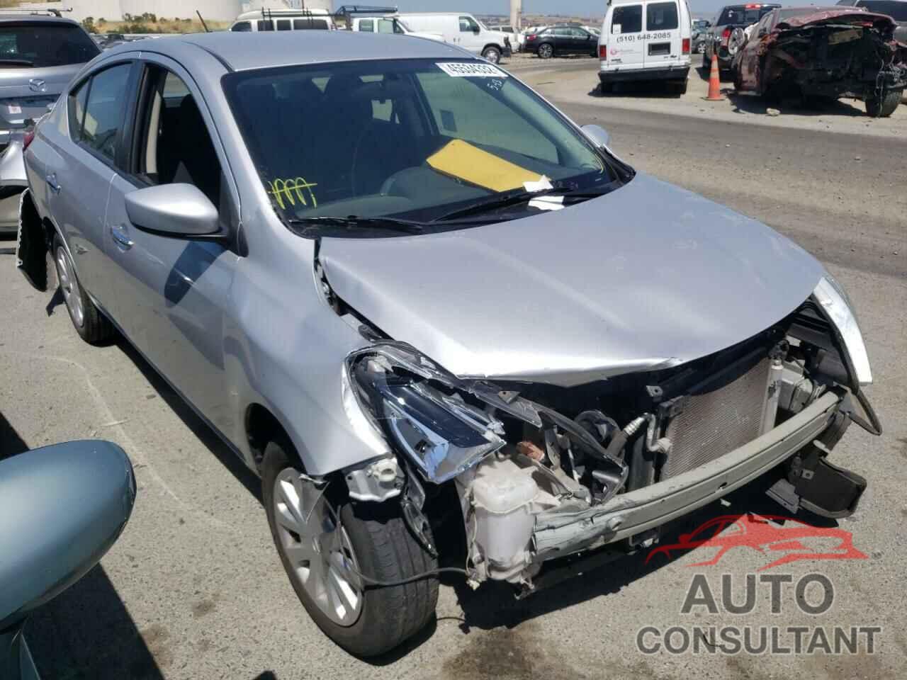 NISSAN VERSA 2019 - 3N1CN7AP2KL841037
