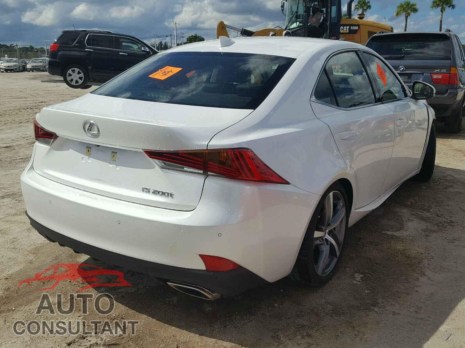 LEXUS IS 2017 - JTHBA1D26H5051216