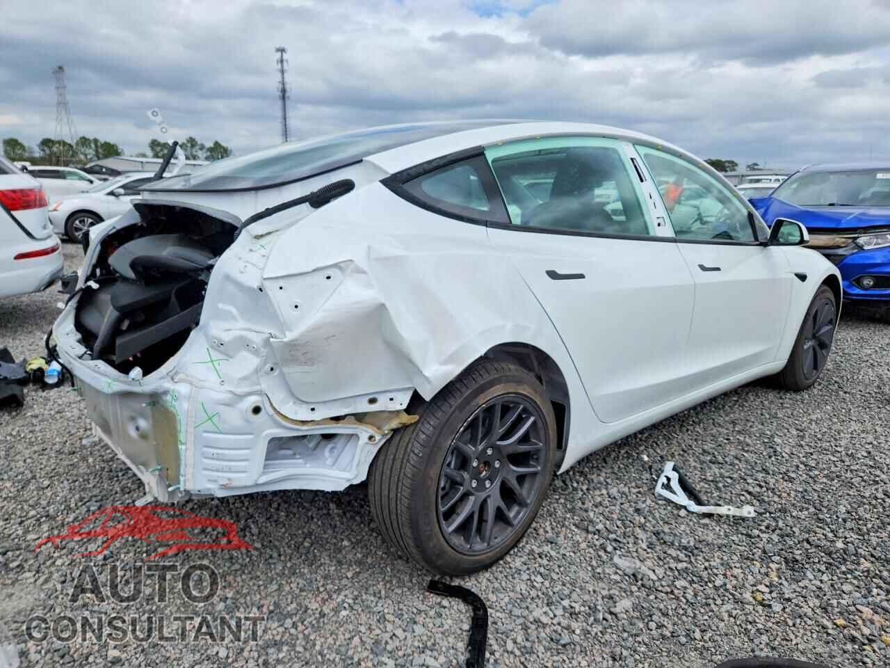 TESLA MODEL 3 2025 - 5YJ3E1EA0SF974362