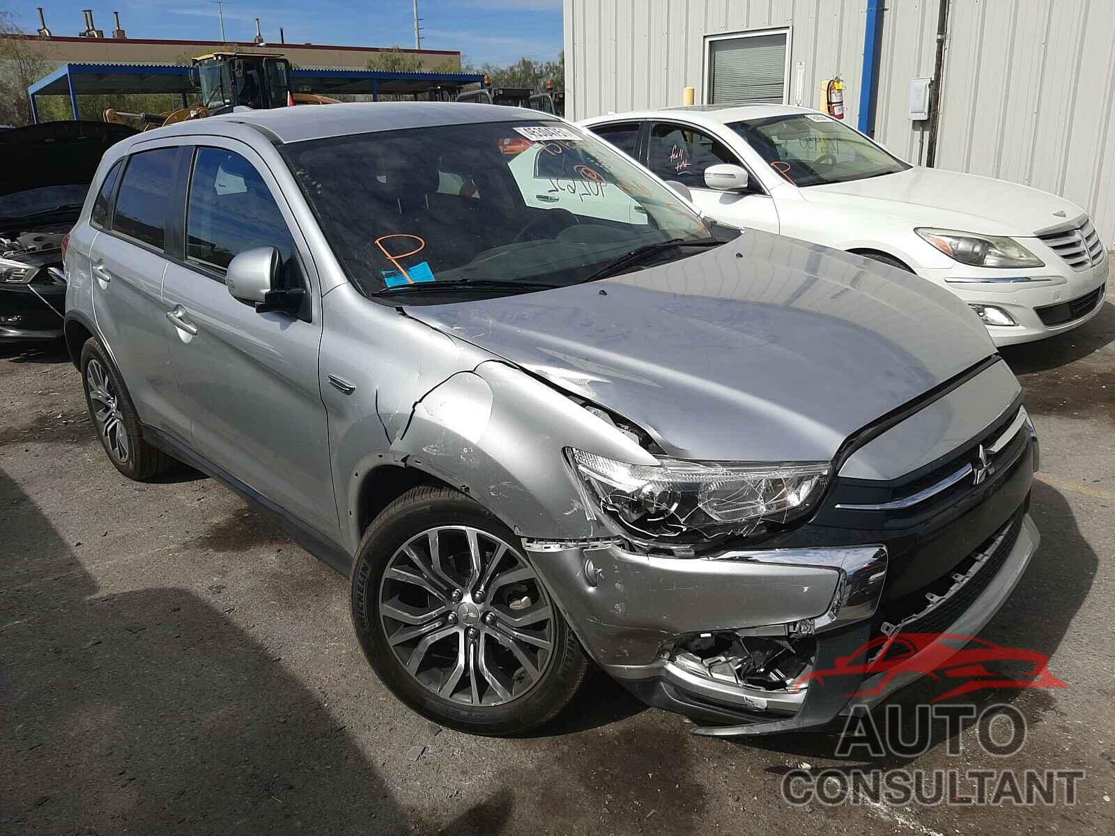 MITSUBISHI OUTLANDER 2018 - JA4AP3AW3JU002639