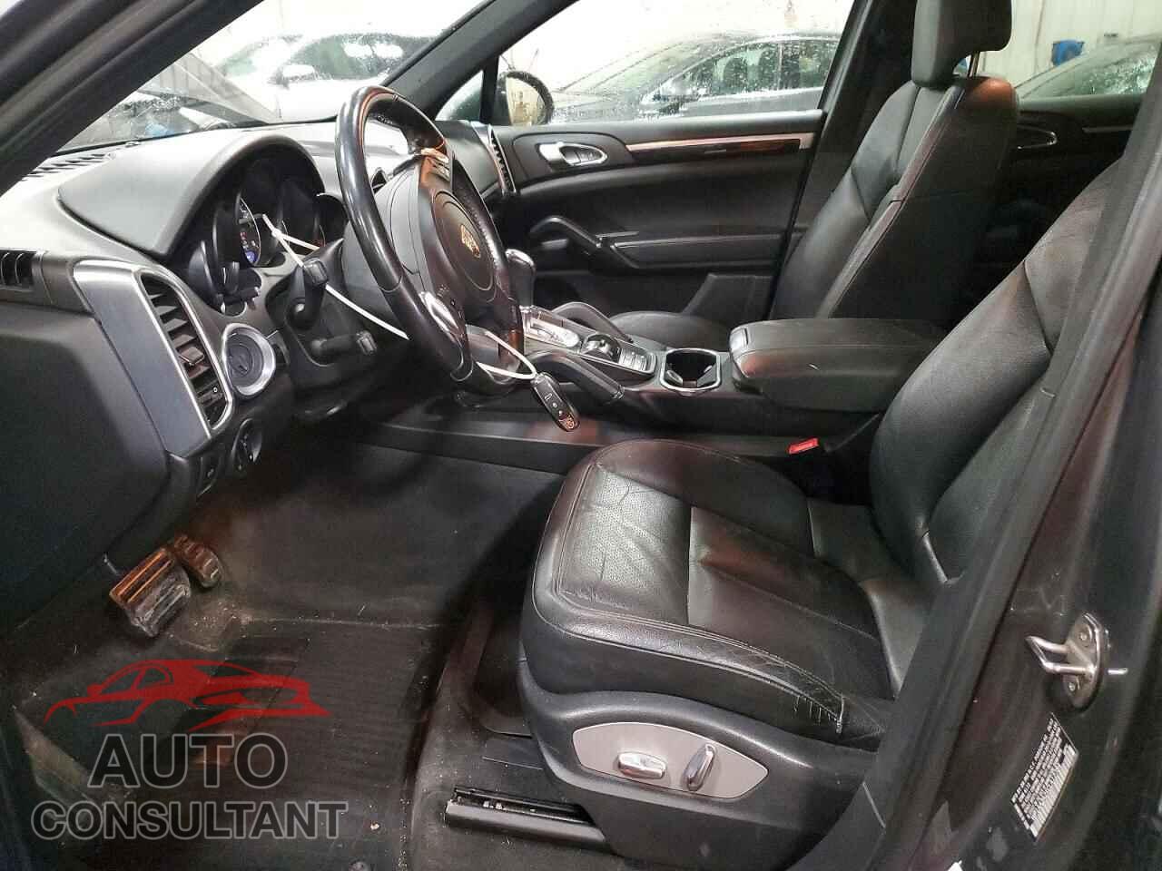 PORSCHE CAYENNE 2012 - WP1AA2A2XCLA12784