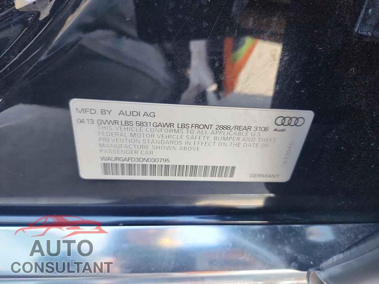 AUDI A8 2013 - WAURGAFD3DN030795