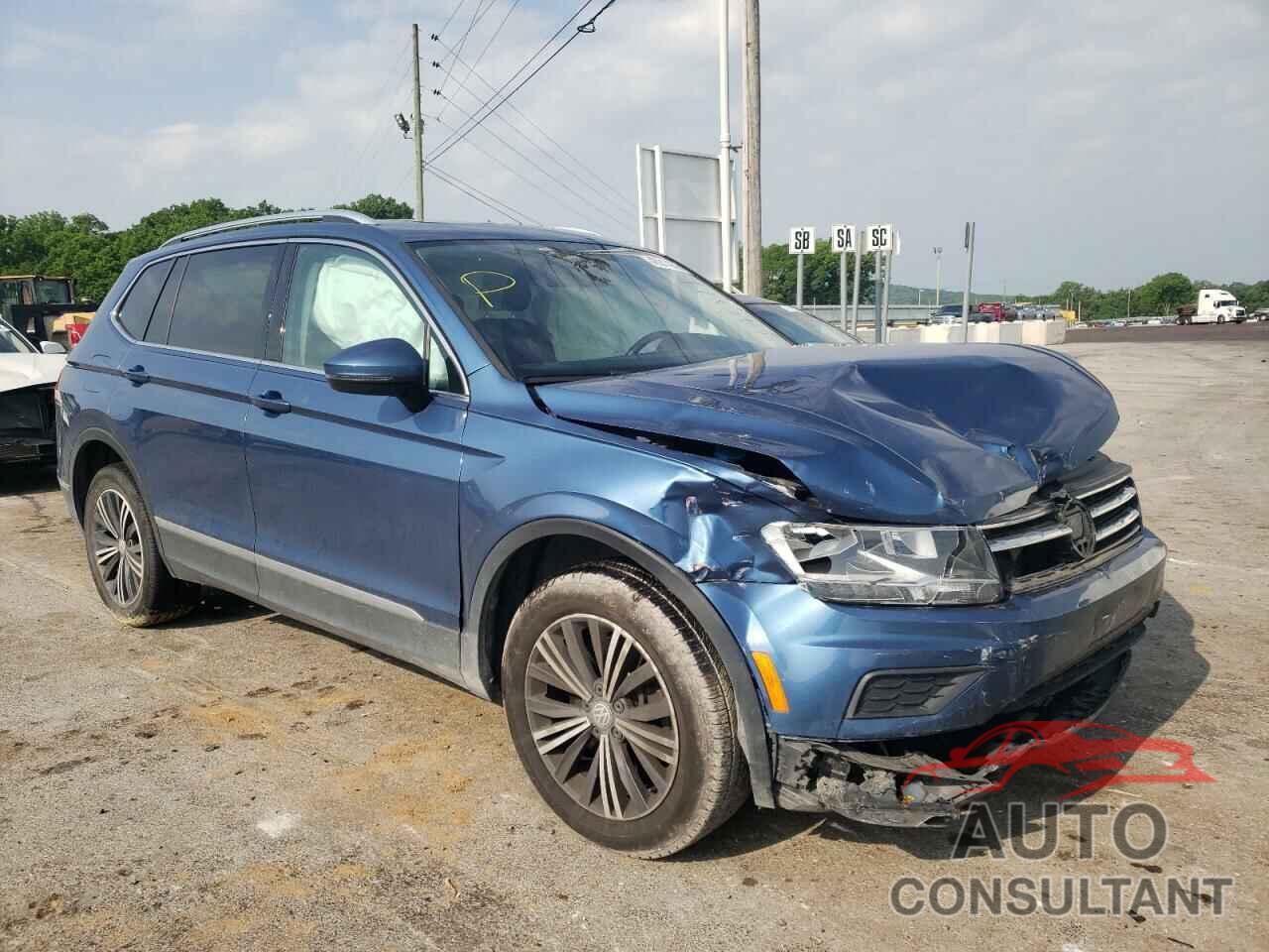 VOLKSWAGEN TIGUAN 2018 - 3VV3B7AX4JM064411