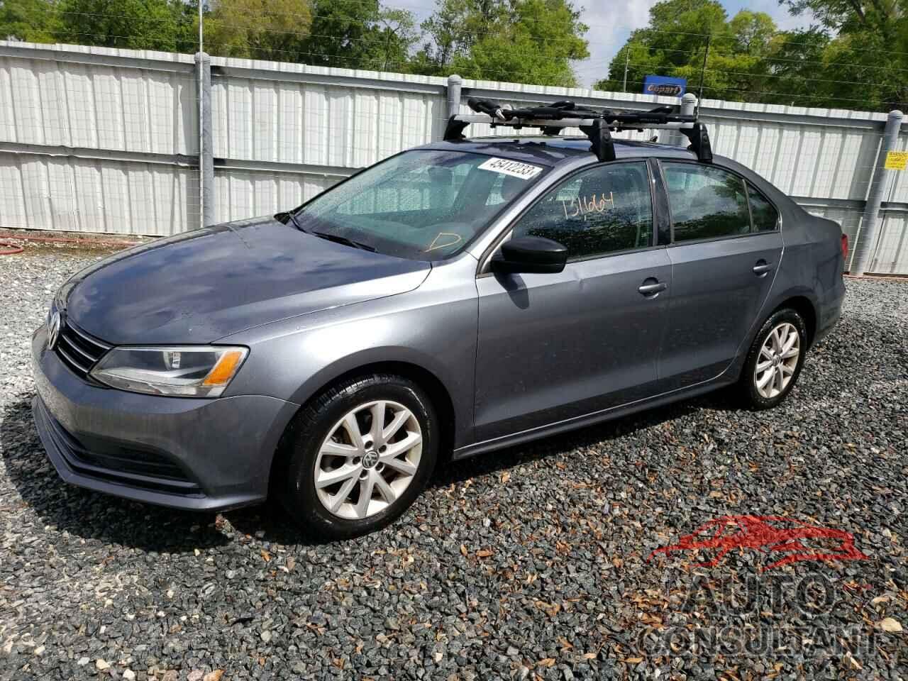 VOLKSWAGEN JETTA 2015 - 3VWD17AJ4FM250469
