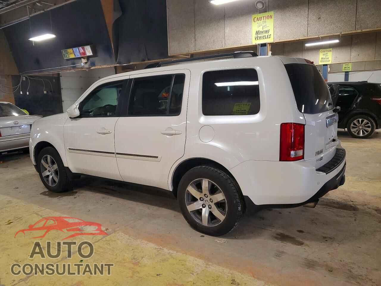 HONDA PILOT 2012 - 5FNYF4H94CB044147