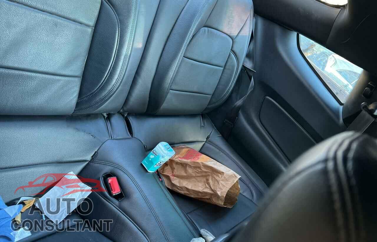 FORD MUSTANG 2018 - 1FA6P8CF0J5115843