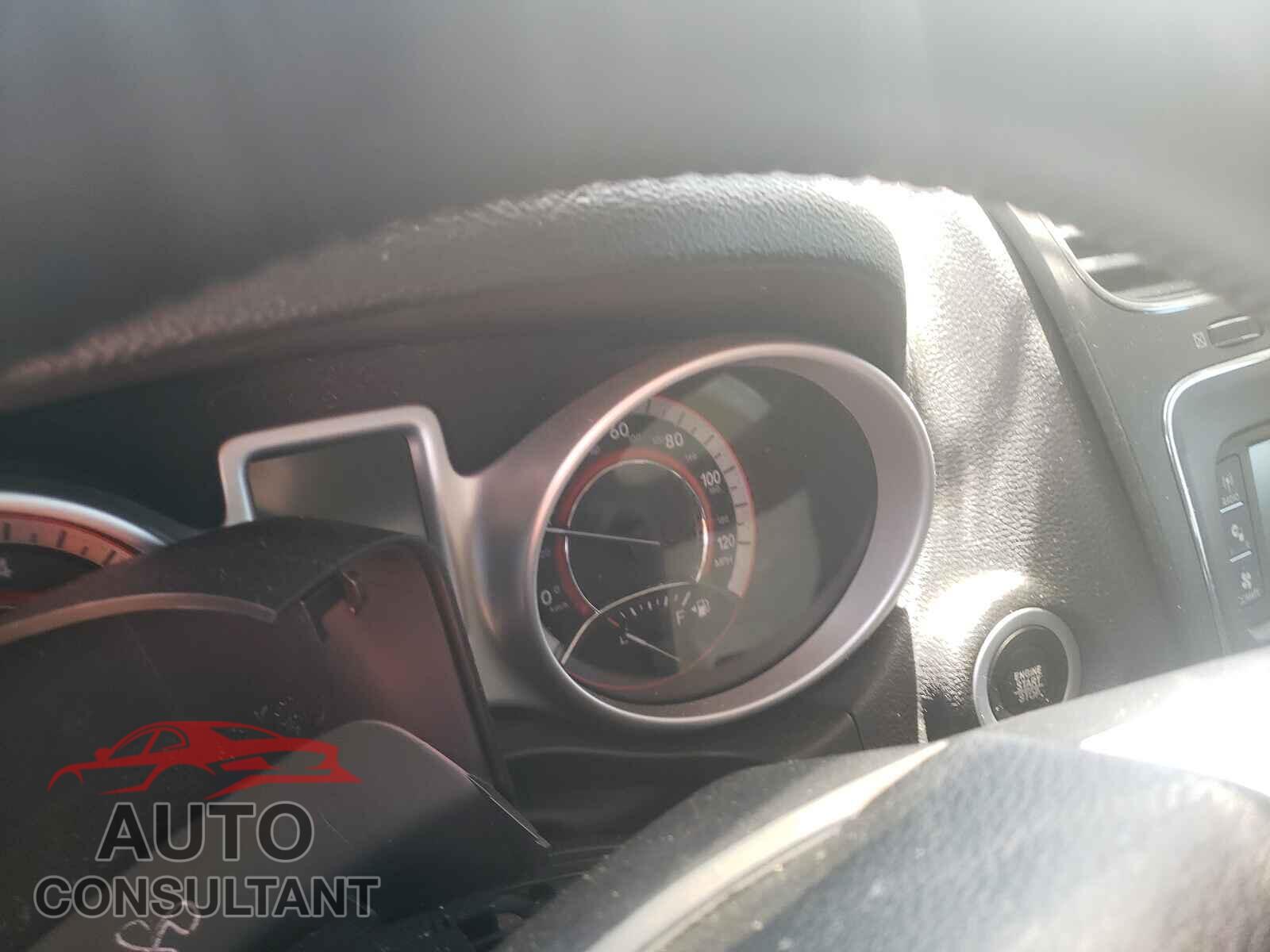 DODGE JOURNEY 2018 - 3C4PDCAB8JT427984