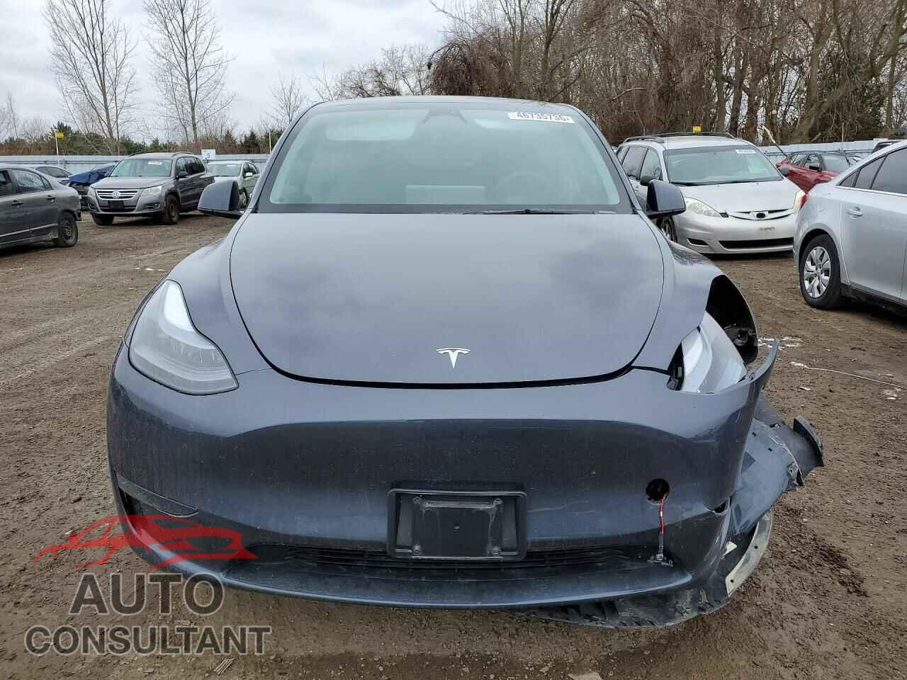 TESLA MODEL Y 2023 - LRWYGDFD7PC227191
