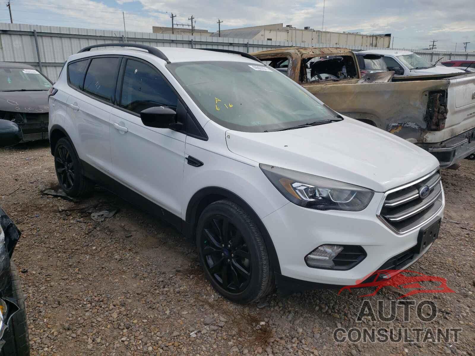 FORD ESCAPE 2018 - 1FMCU0GD2JUC06789