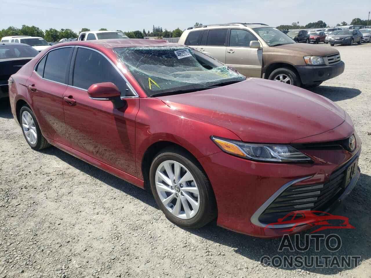 TOYOTA CAMRY 2021 - 4T1R11AK0MU608881