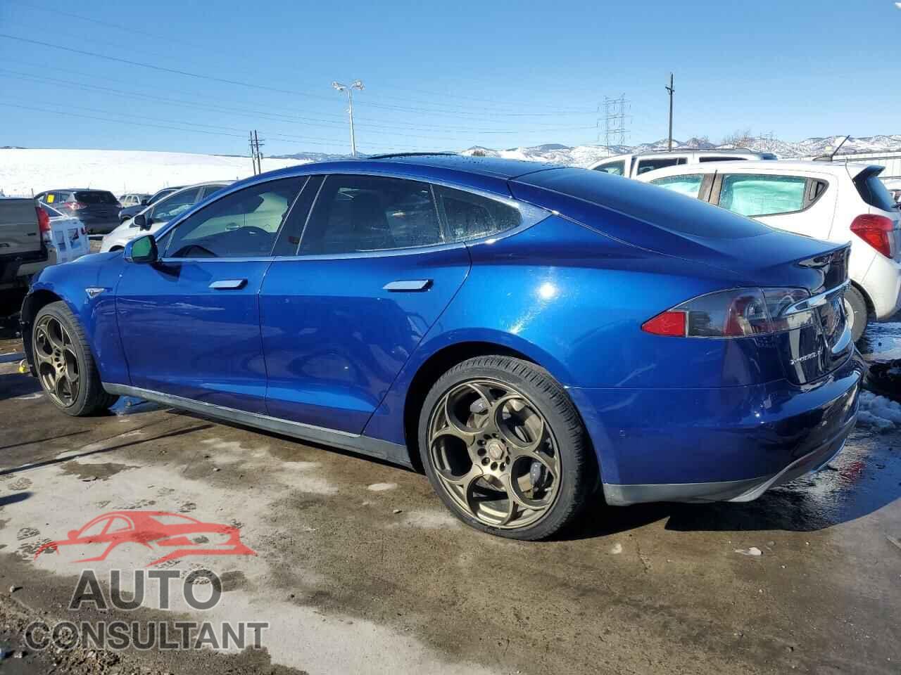 TESLA MODEL S 2015 - 5YJSA1E23FF105342