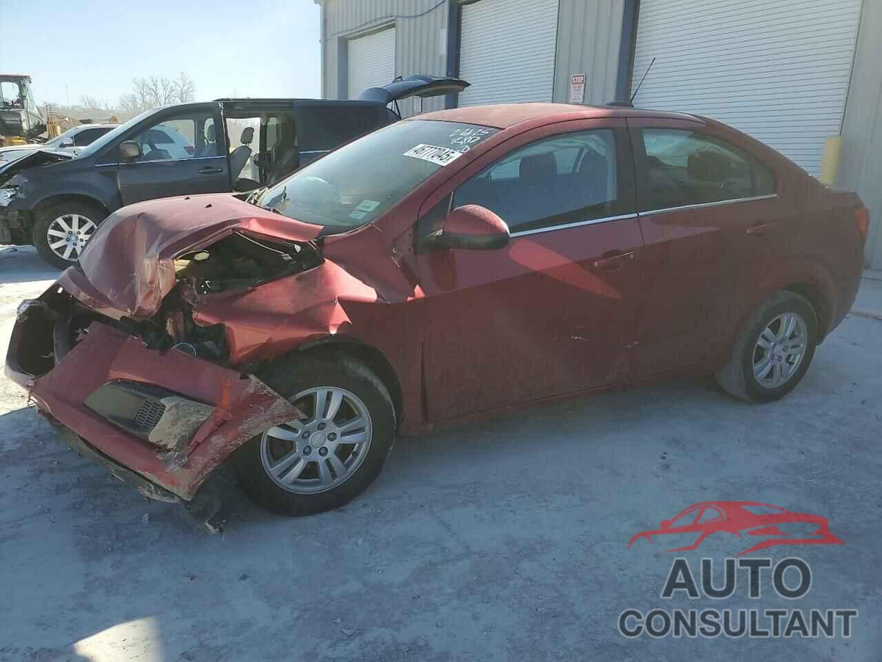 CHEVROLET SONIC 2015 - 1G1JC5SH2F4103779