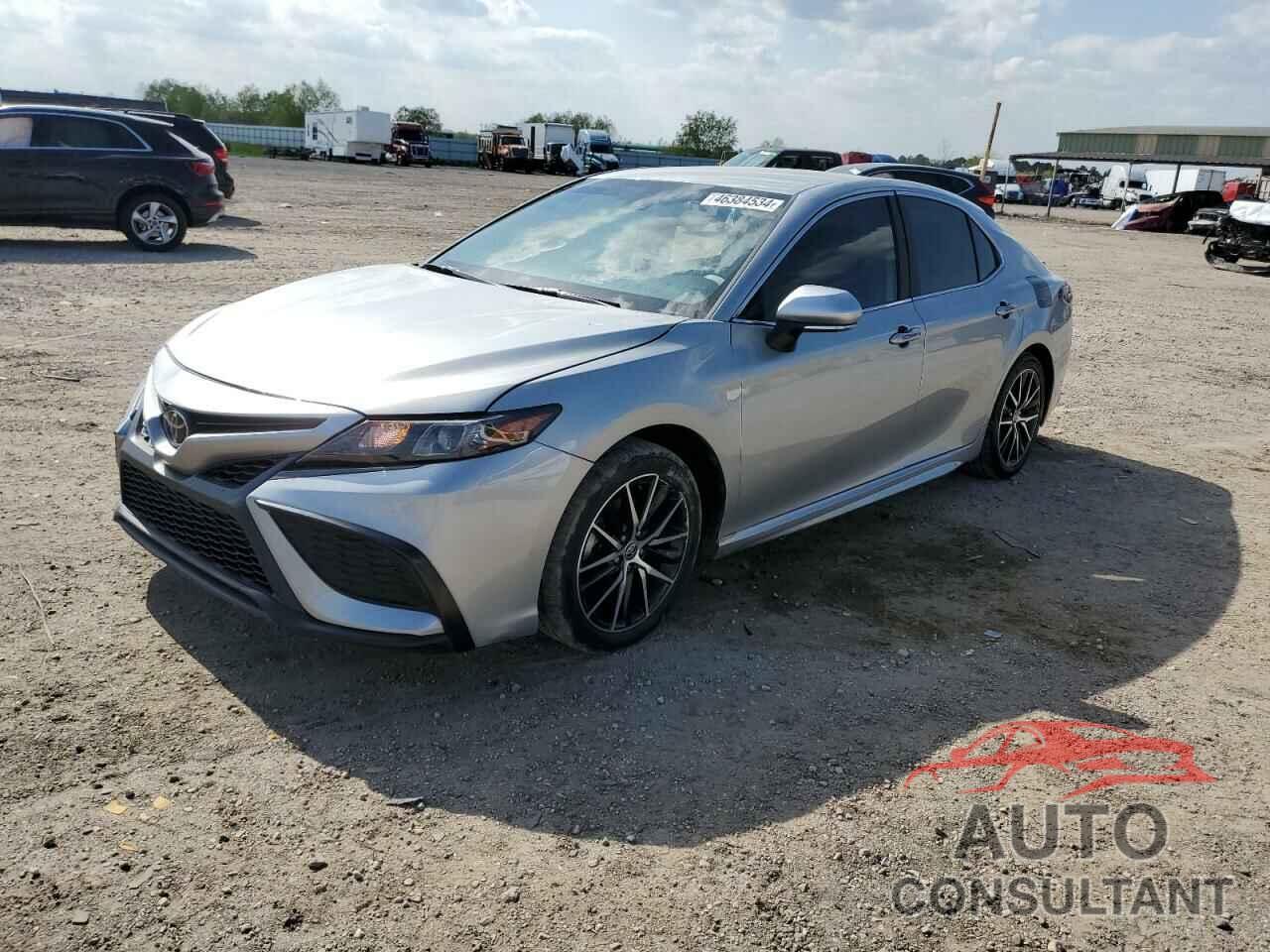 TOYOTA CAMRY 2022 - 4T1T11AK1NU039059