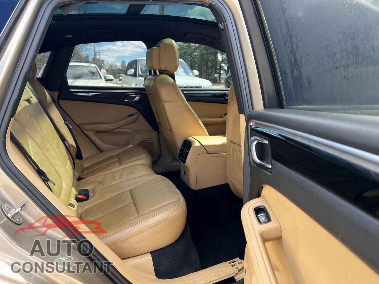 PORSCHE MACAN 2017 - WP1AA2A5XHLB82211