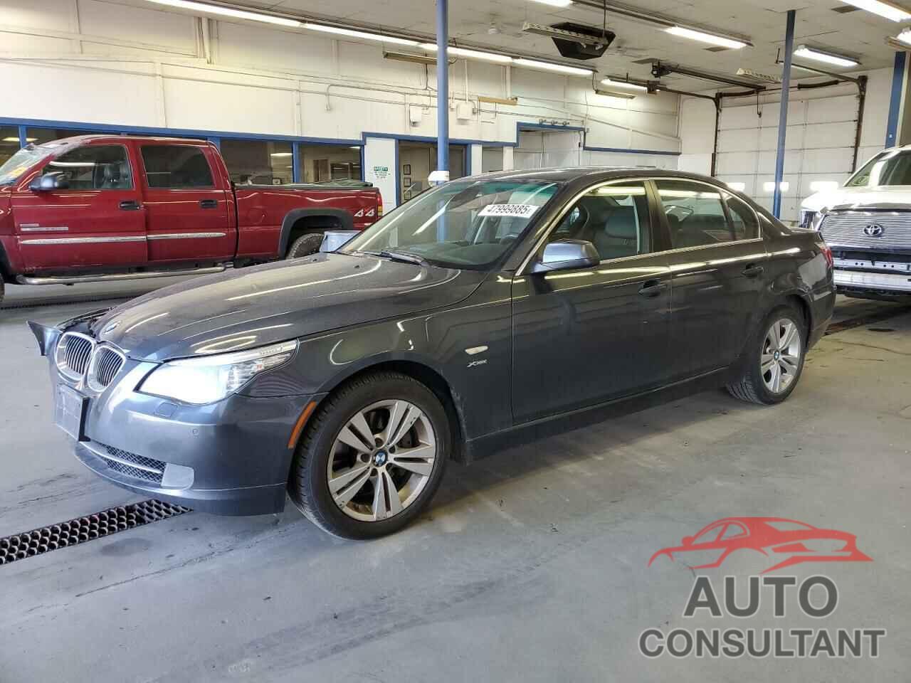 BMW 5 SERIES 2010 - WBANV1C54AC388240