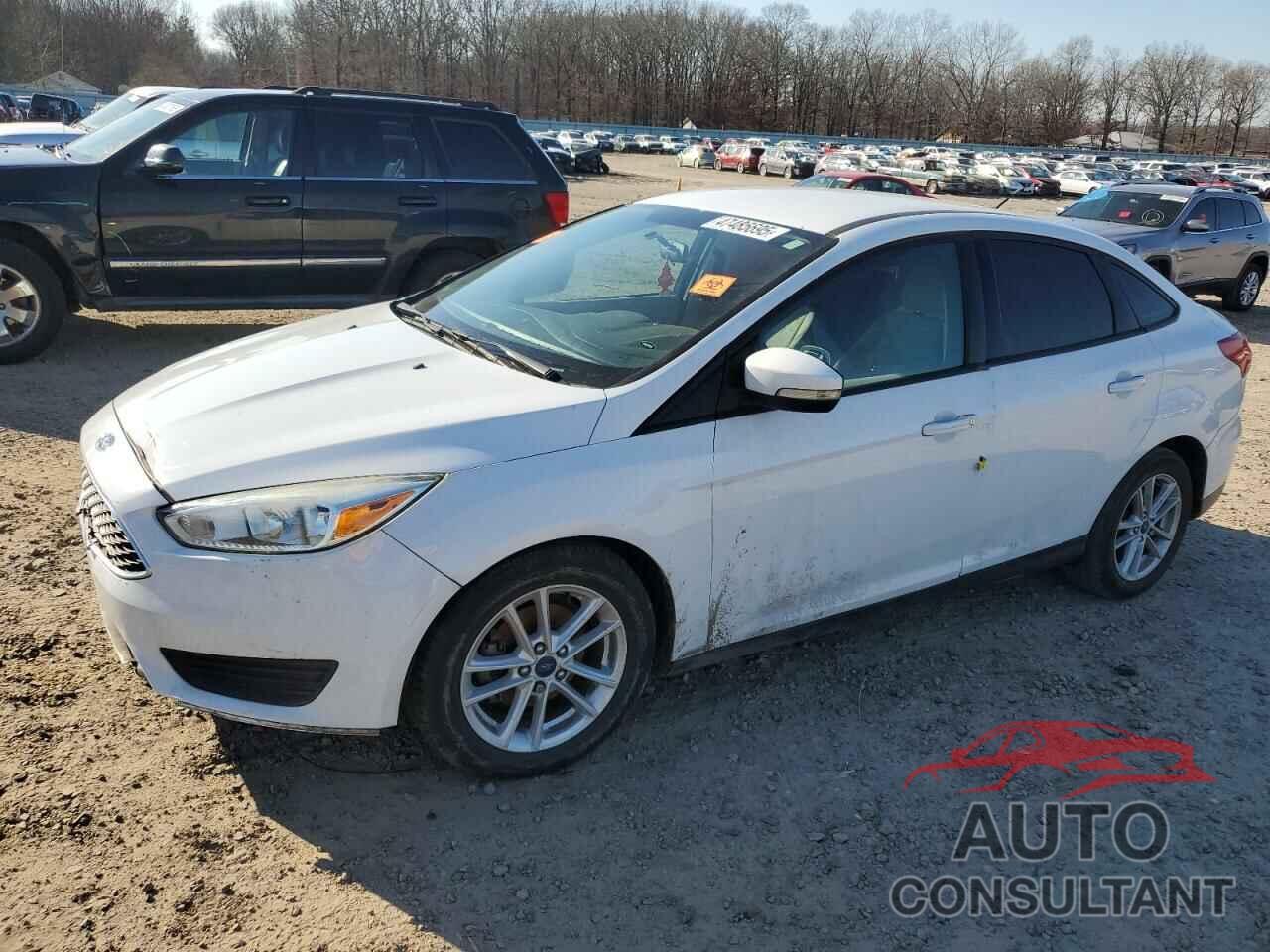 FORD FOCUS 2017 - 1FADP3F26HL241701