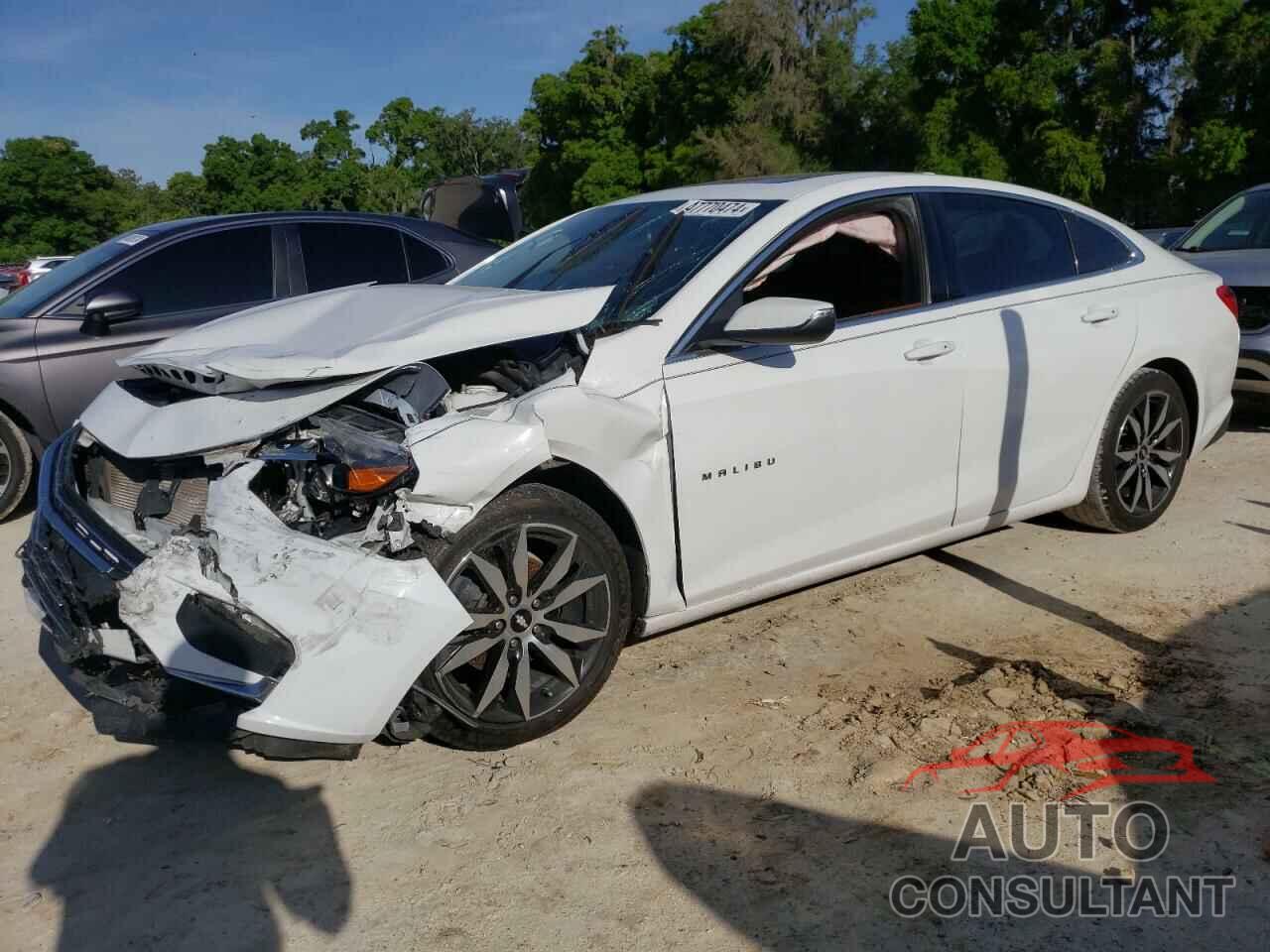 CHEVROLET MALIBU 2017 - 1G1ZE5ST2HF199986