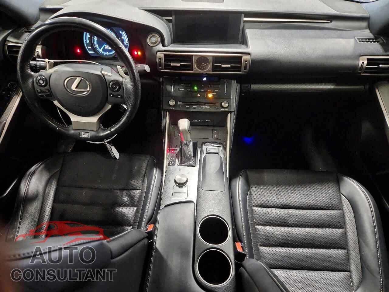 LEXUS IS 2015 - JTHCF1D25F5020459