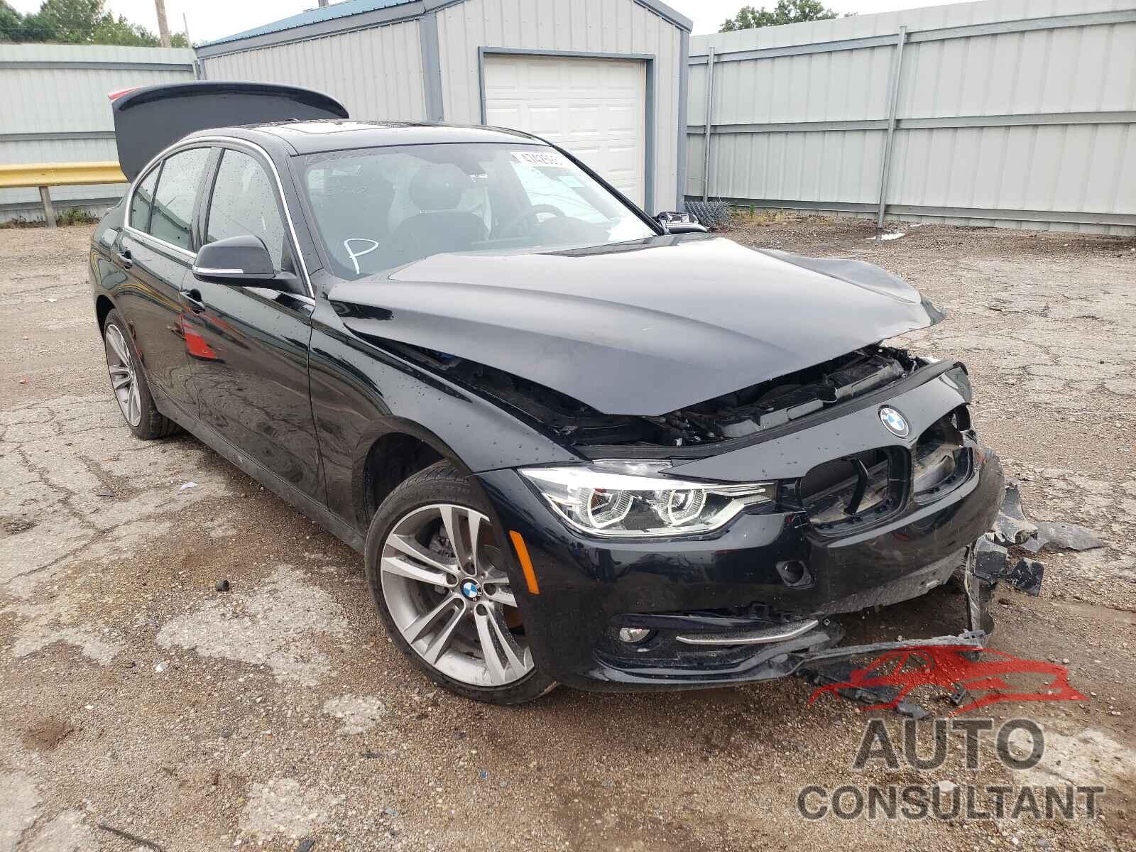 BMW 3 SERIES 2018 - WBA8D9C57JA614202