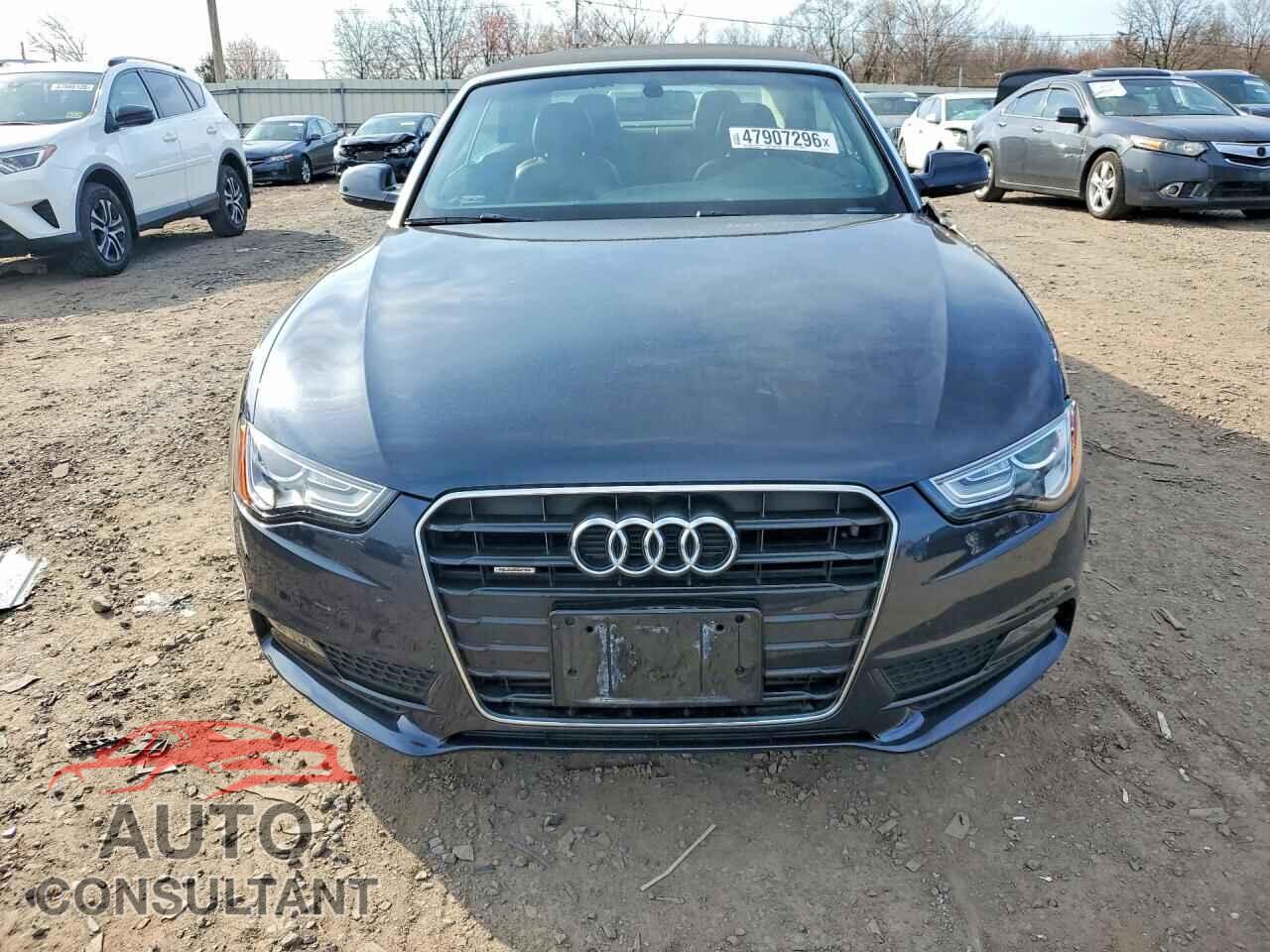 AUDI A5 2013 - WAULFAFH0DN007308