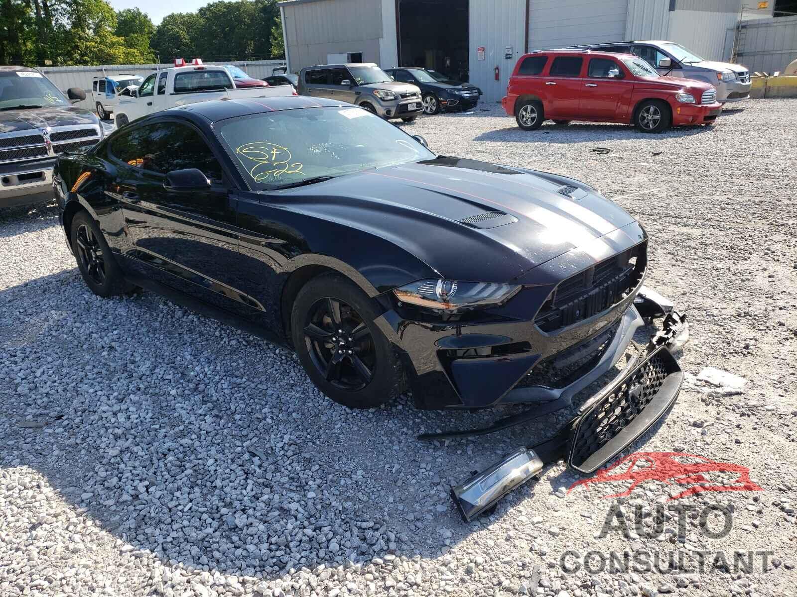 FORD MUSTANG 2018 - 1FA6P8TH2J5137392