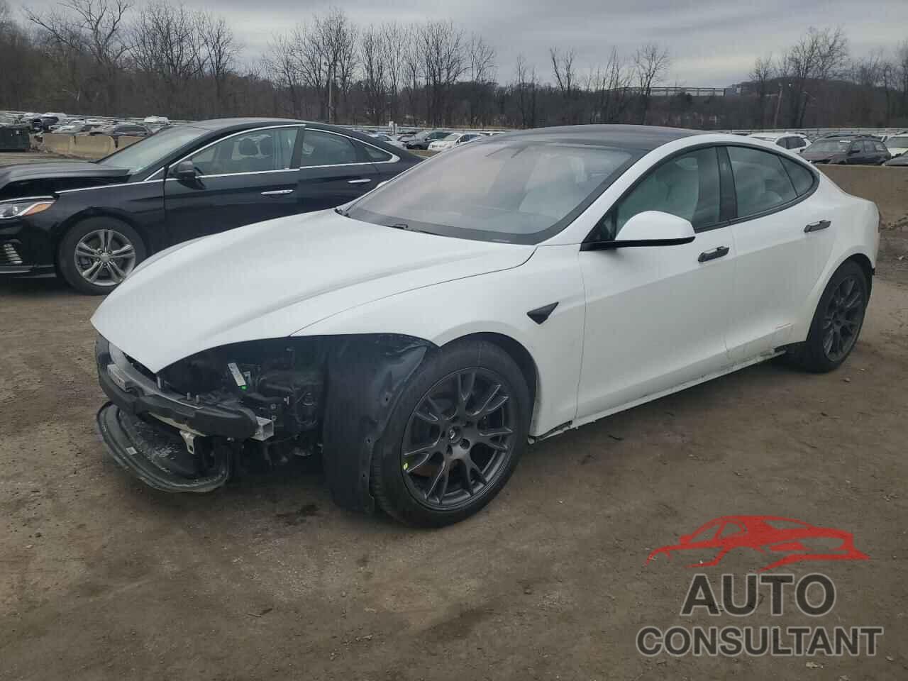 TESLA MODEL S 2022 - 5YJSA1E64NF478200