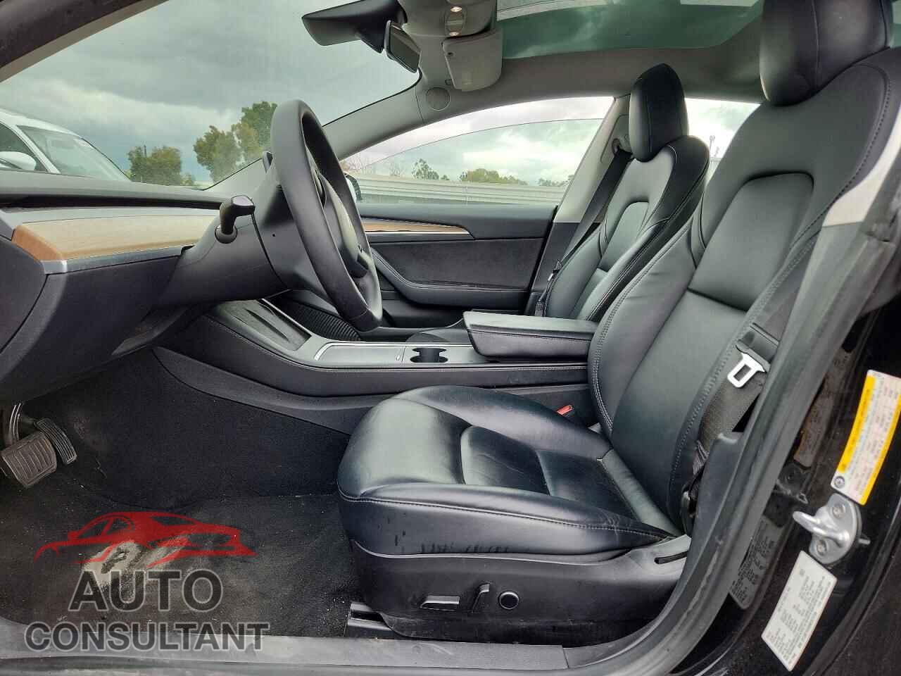 TESLA MODEL 3 2022 - 5YJ3E1EA6NF371744
