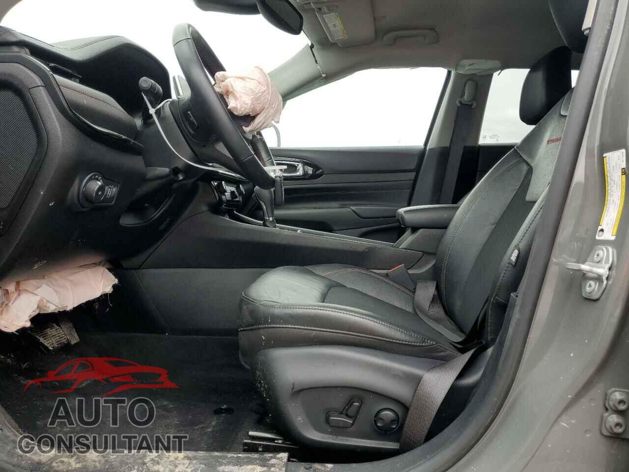 JEEP COMPASS 2022 - 3C4NJDDB5NT176039