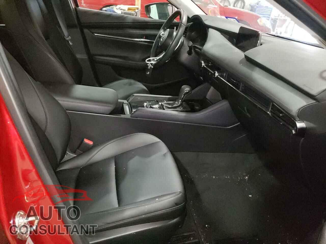 MAZDA 3 2019 - JM1BPBAMXK1121603