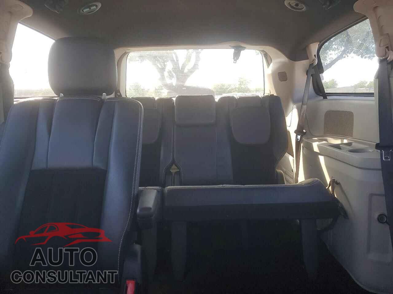 DODGE CARAVAN 2017 - 2C4RDGCG2HR691000